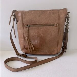 The Sak Womens Brown Leather Crossbody Bag Satchel Boho Distressed Purse Handbag